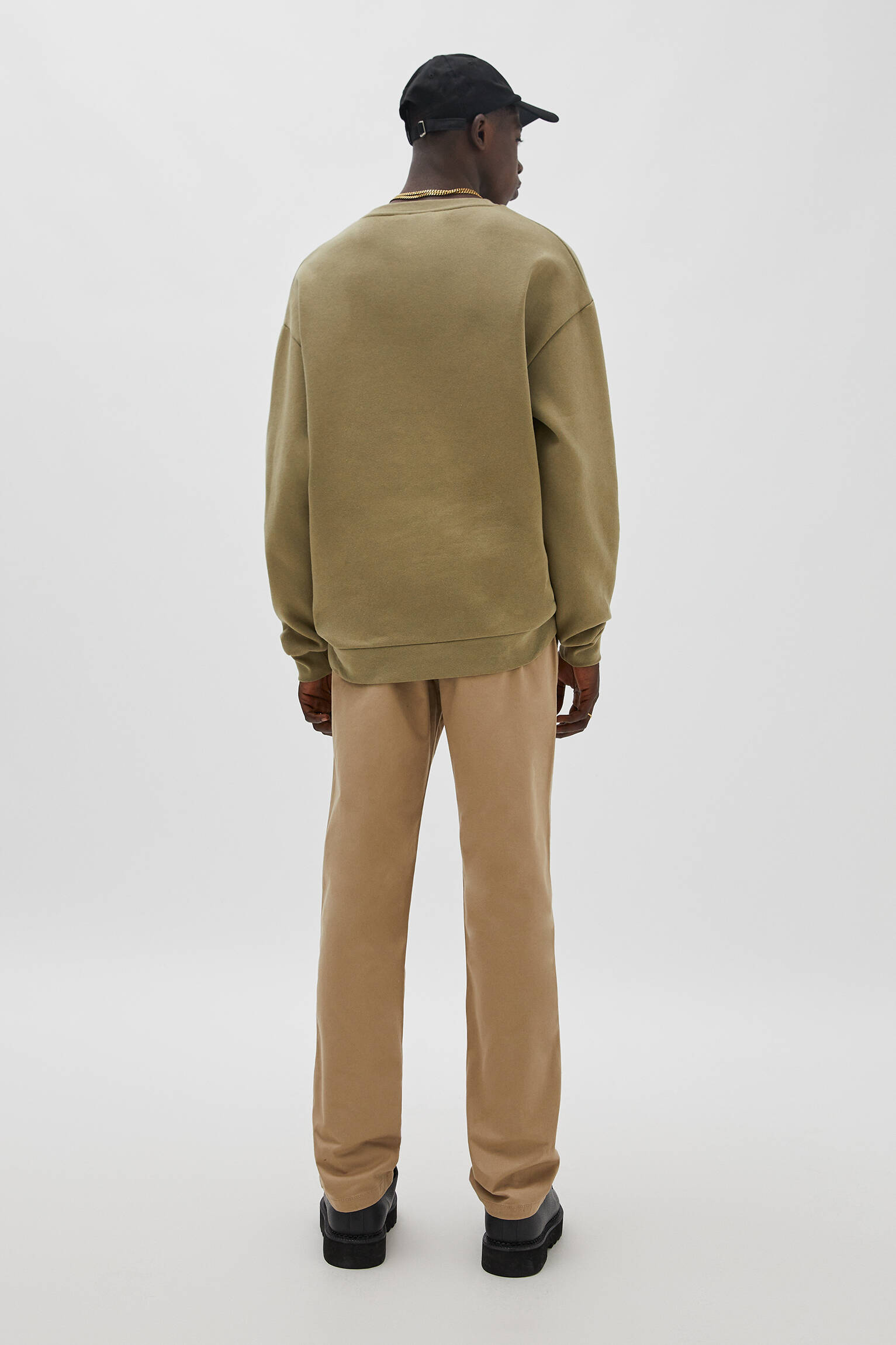 Pull \u0026 Bear - Pantalón chino básico