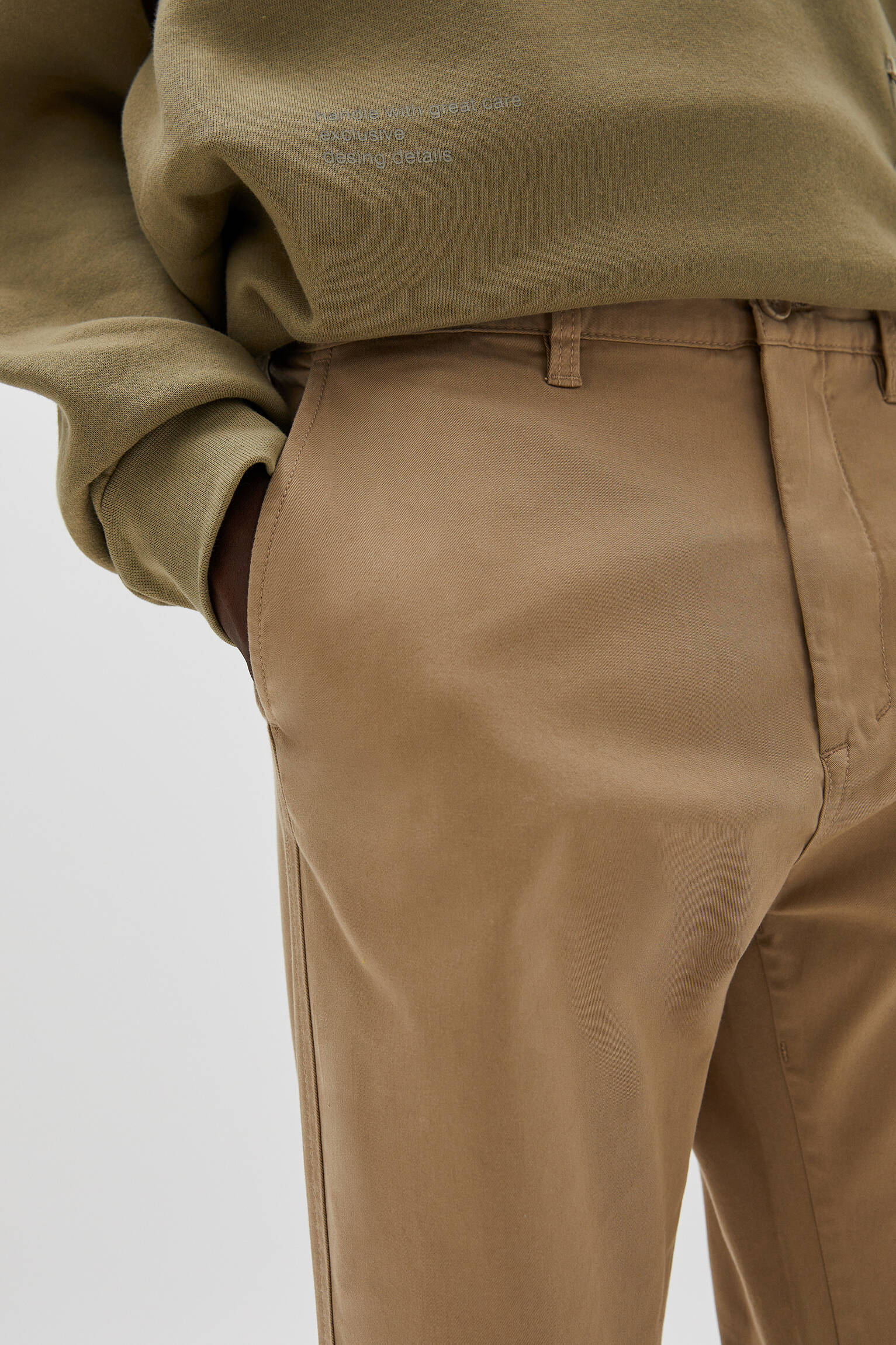 Pull \u0026 Bear - Pantalón chino básico