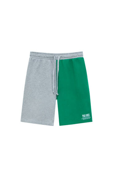 Jogger Bermuda shorts with contrast slogan
