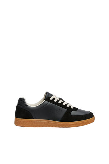Casual trainers with leather detail