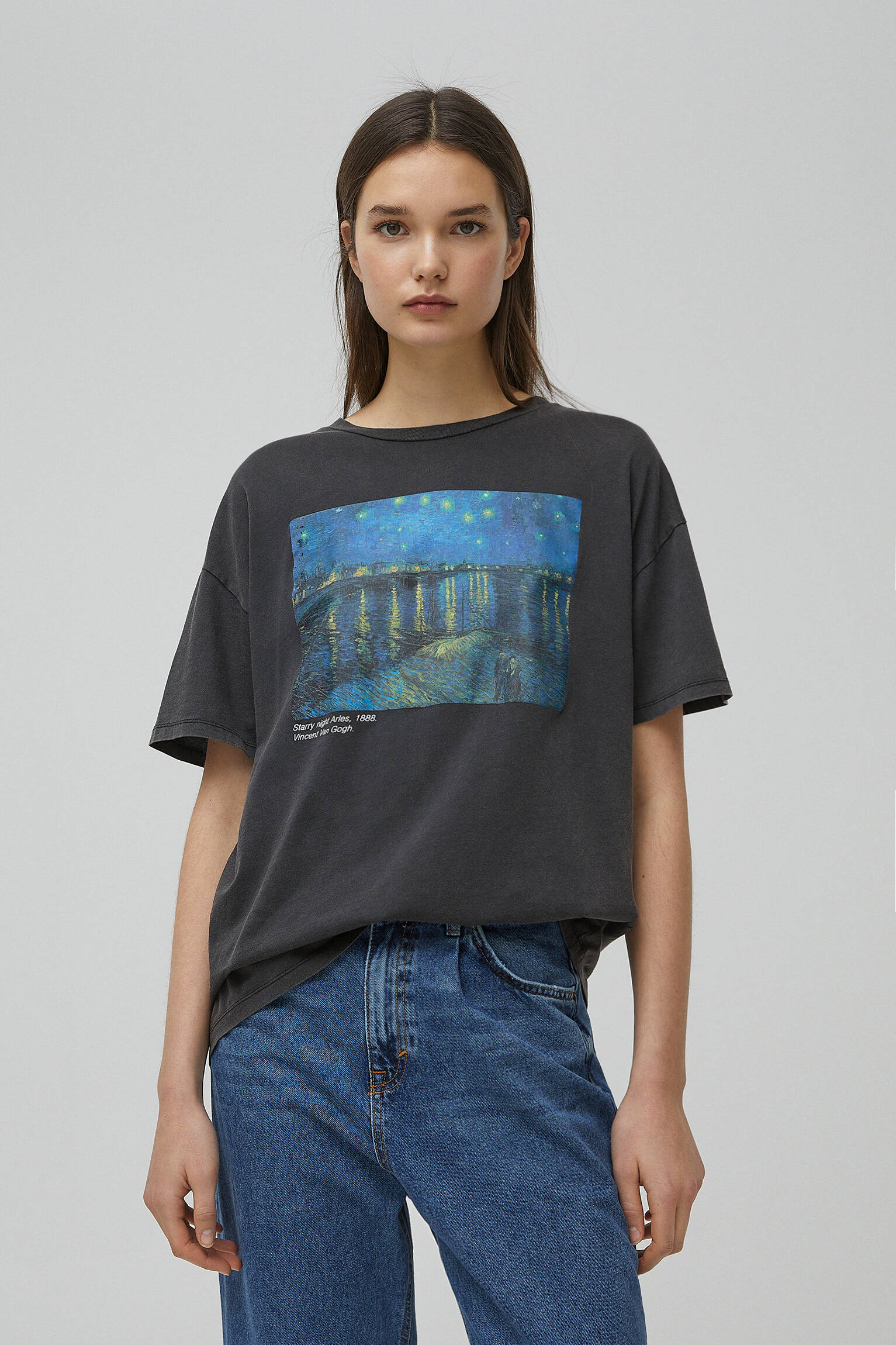 Pull & Bear - Van Gogh “Starry Night Over the Rhône” T-shirt