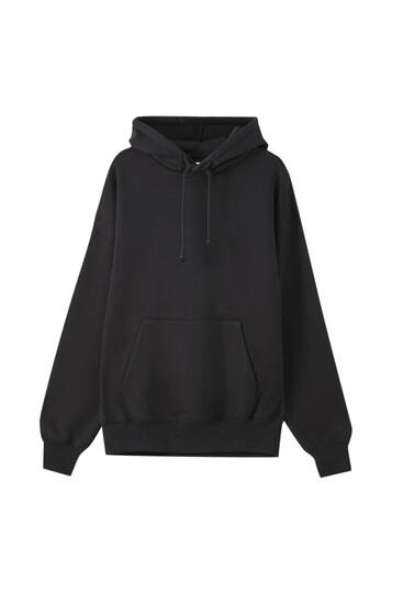 baggy black sweatshirt