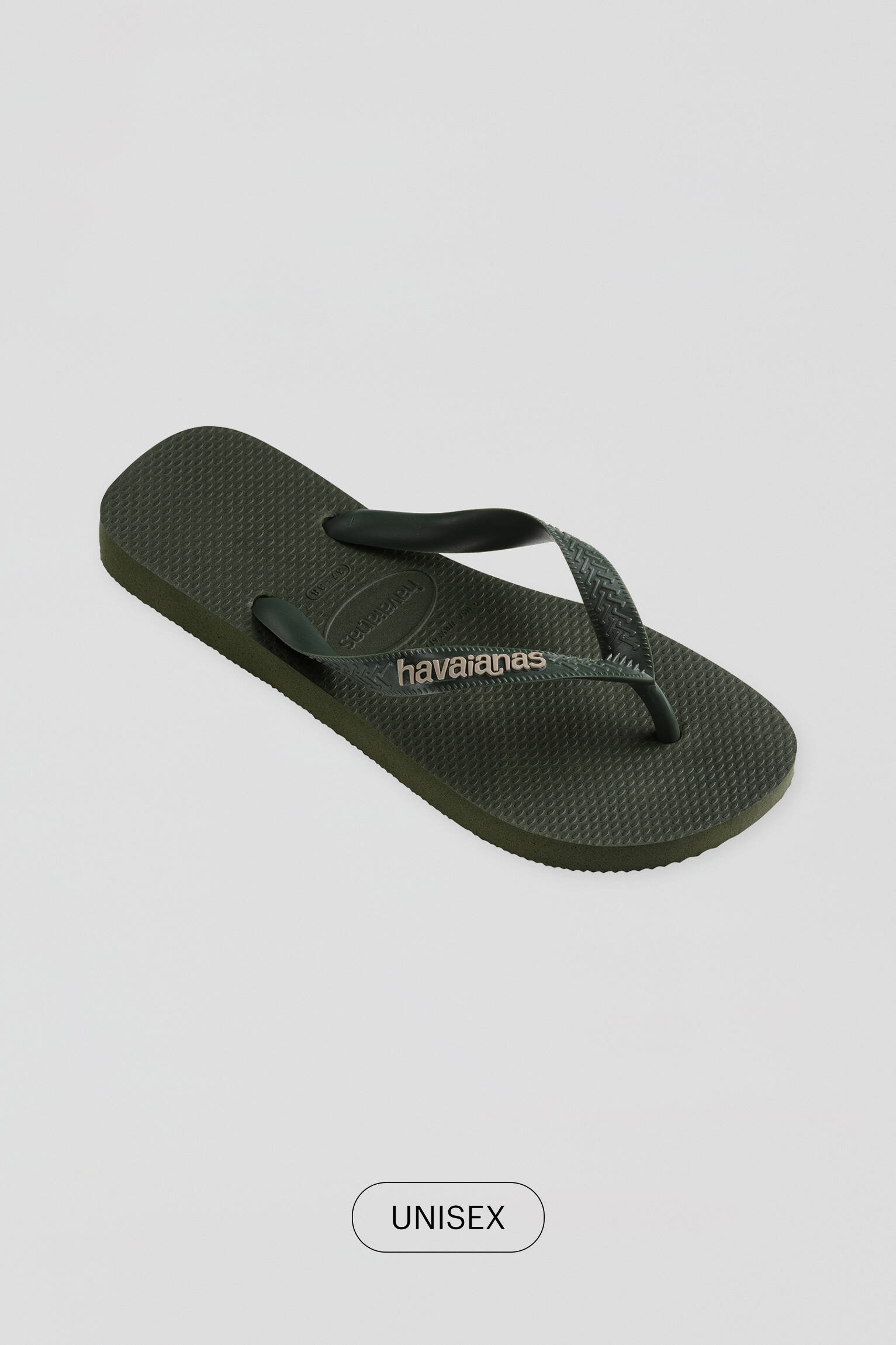 Havaianas pull clearance and bear