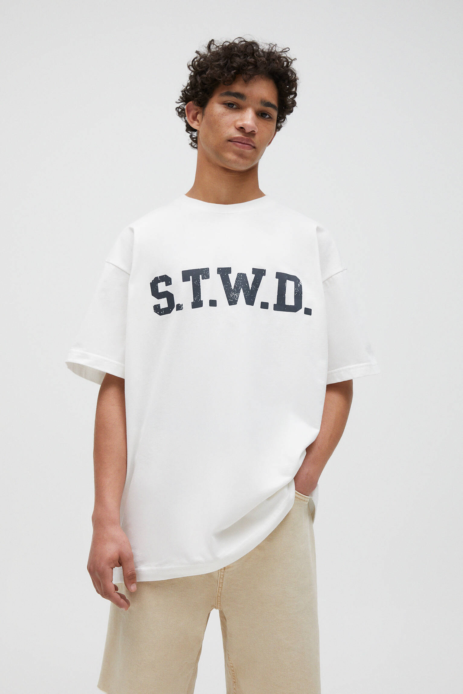 pull and bear stwd shirt