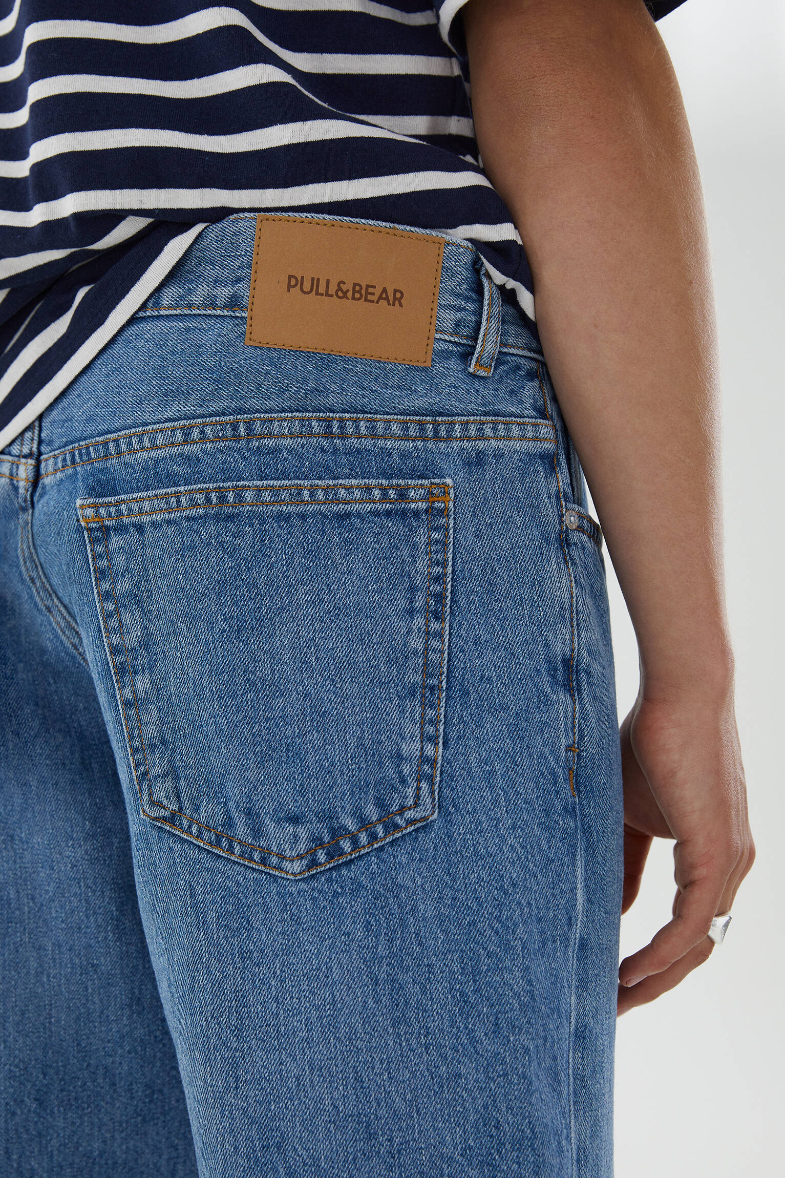 Pull and bear standard jeans Clearance