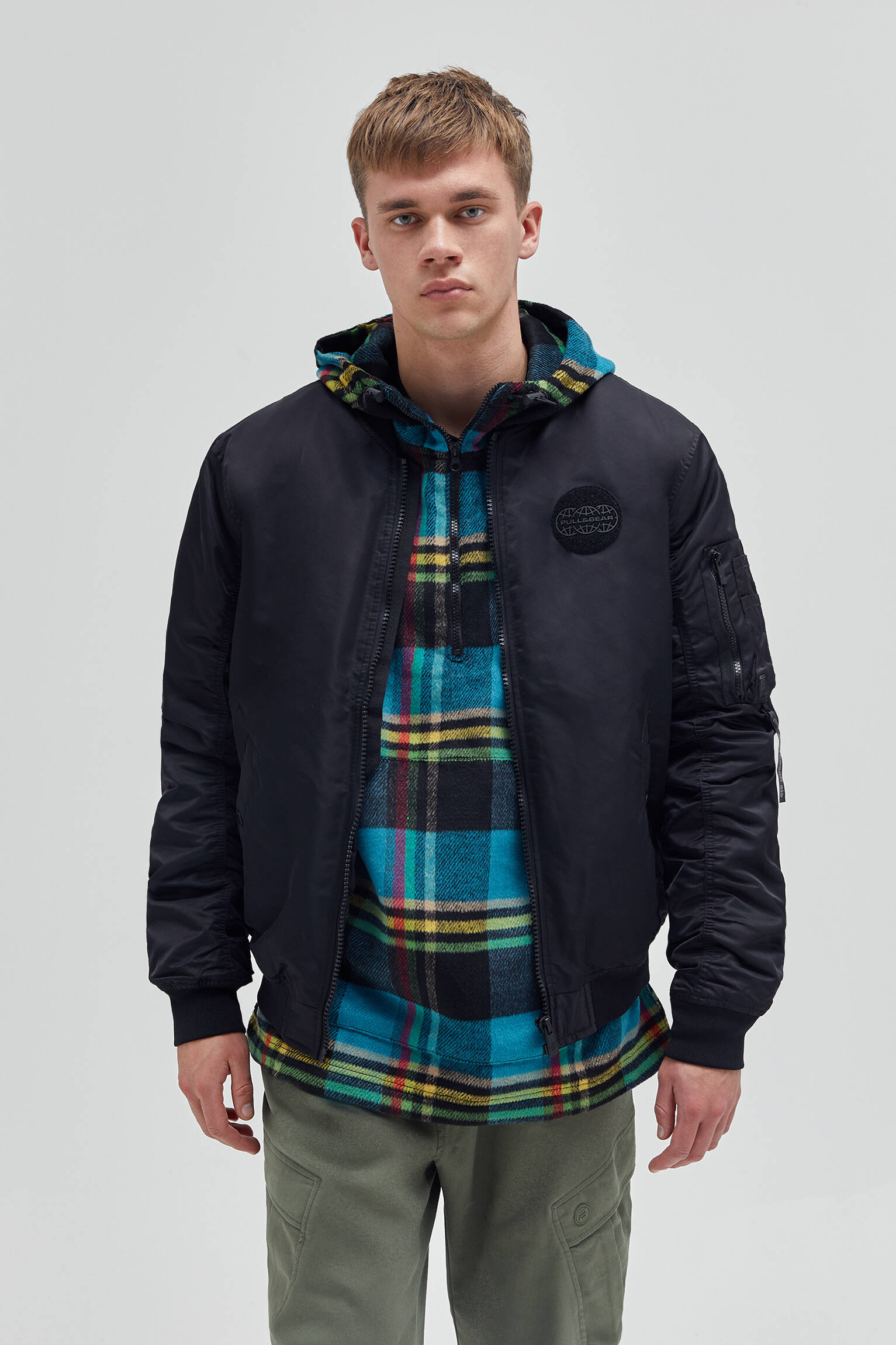 Pull & Bear - Bomber jacket with front padding