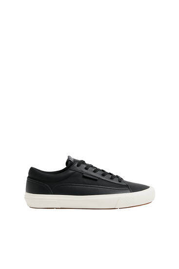Men S Shoes Find All The Latest Trends At Pull Bear