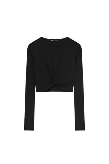 pull and bear crop t shirt