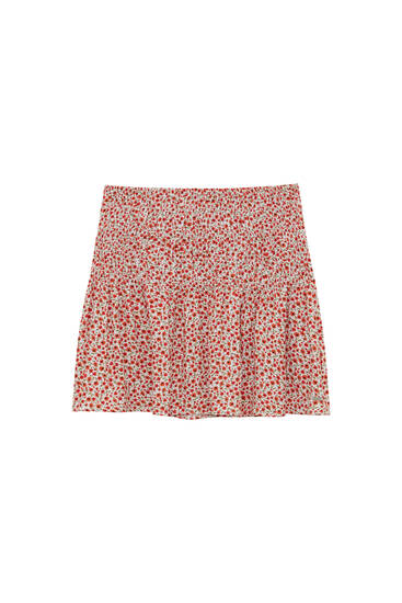 Květovaná mini sukně s elastickým detailem
