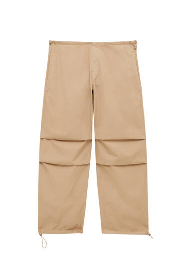 Loose-fit parachute trousers