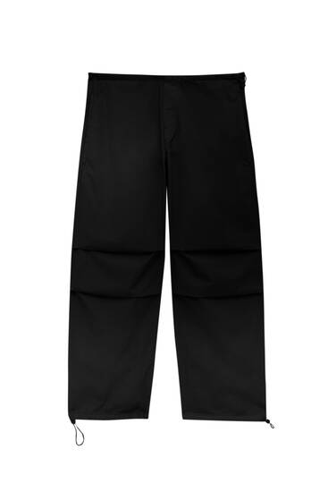 Loose-fit parachute trousers