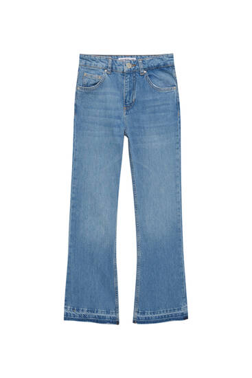 Rozszerzane jeansy basic