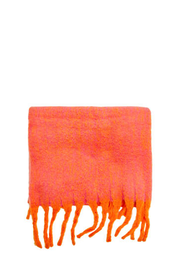 Basic coloured scarf with fringing