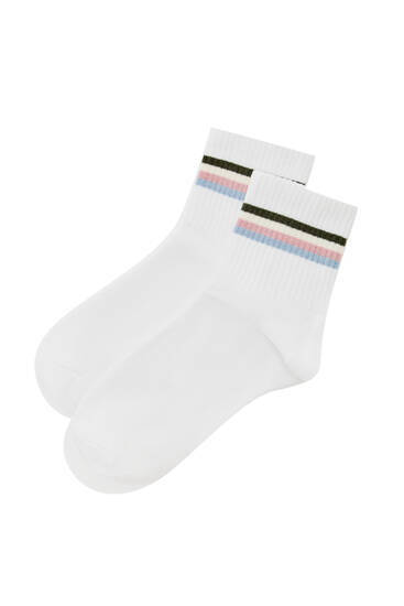 Sports socks with coloured stripes