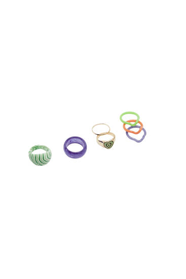 7-pack of assorted rings