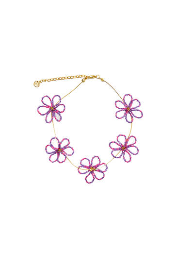 Kvetinový choker náhrdelník s korálikmi