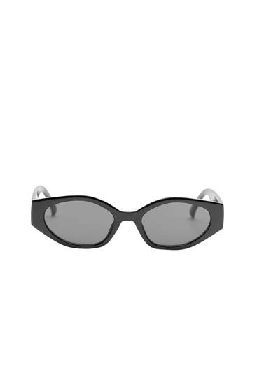 Hexagonal frame sunglasses
