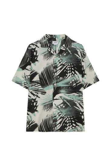 Hawaiihemd mit Tropenprint