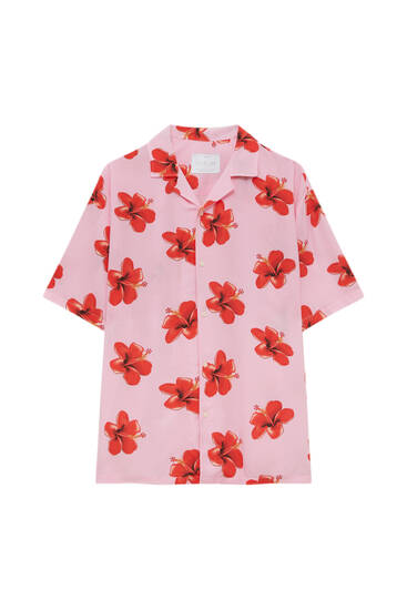 قميص هاواي بطبعة زهور وأكمام قصيرة
