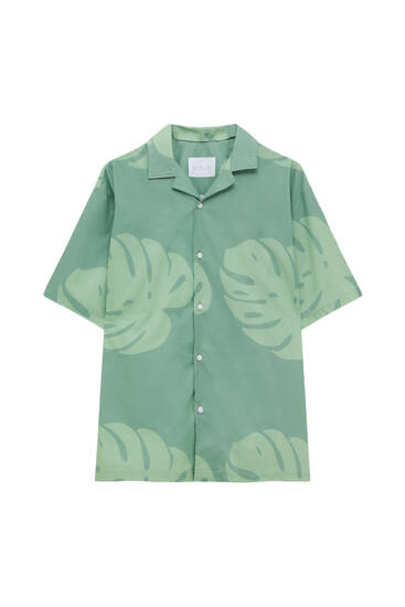 Leaf print short sleeve shirt