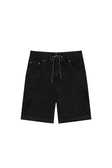 Skinny Bermuda shorts with drawstring