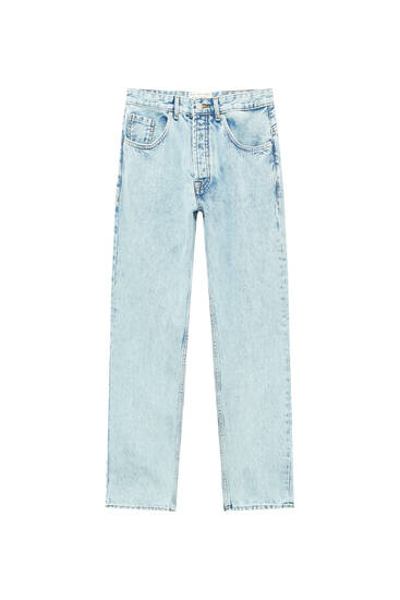 Jeans básicos corte standard
