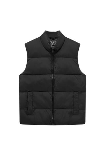 Puffer gilet with pockets