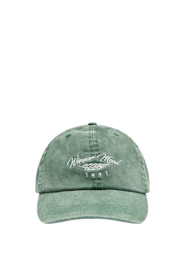 Cap with embroidered Winner Mood slogan
