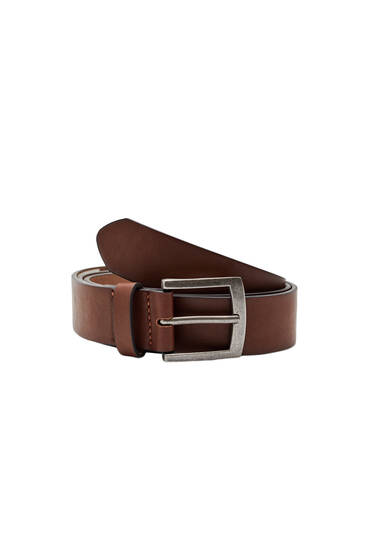 Basic brown faux leather belt