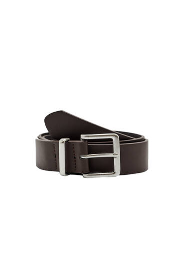 Basic belt with silver buckle