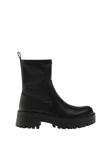 Women's Stylish Boots and Ankle Boots 