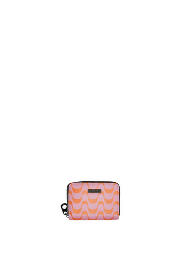 Wavy design purse