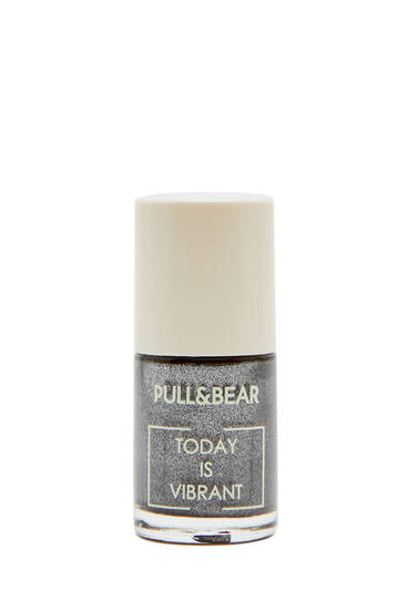 pochette pull and bear