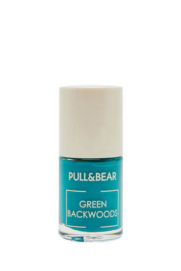 Green Backwoods nail varnish