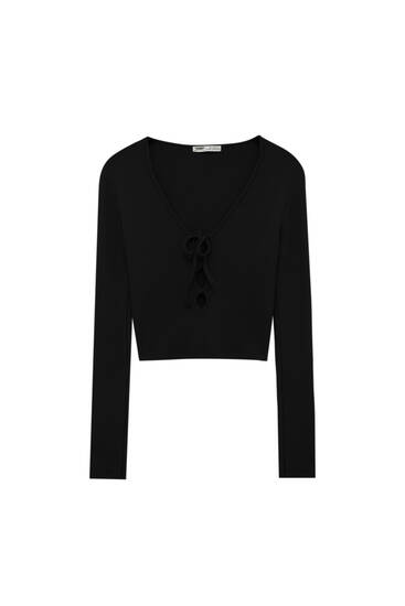 Ribbed long sleeve top with cut-out detail