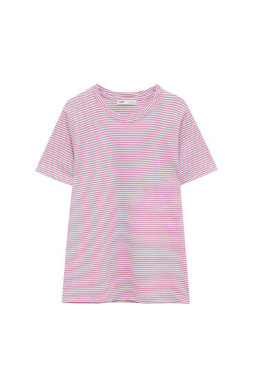 Basic T-shirt with horizontal stripes