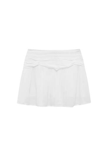 Suknja-hlače s obrubom od čipke
