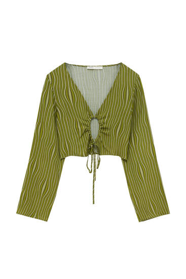Descubre lo último en Blusas y Camisas de Mujer | PULL\u0026BEAR