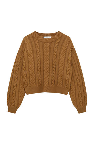 Round neck cable-knit sweater