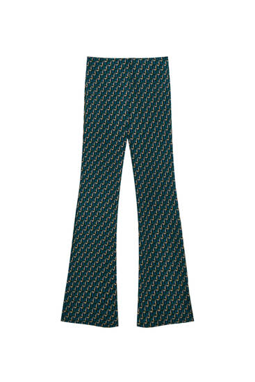 Flared Trousers - Spring Summer 2022 | PULL\u0026BEAR