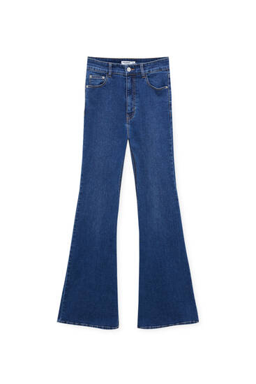 Rozszerzane jeansy basic