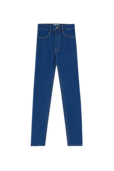 Úzké strečové džíny s vysokým pasem