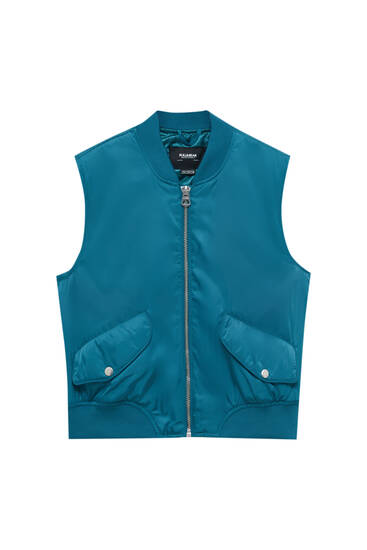 Chaleco bomber corto - PULL\u0026BEAR