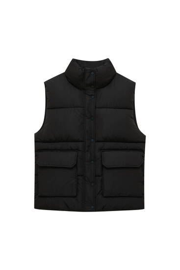 Puffer gilet with pockets