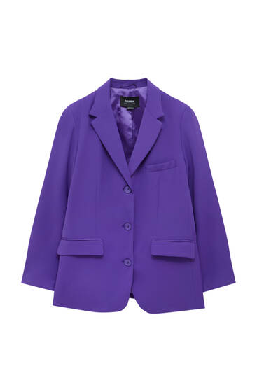 Purple blazer with 3 buttons