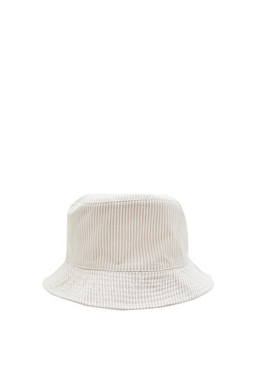 Cappelli e berretti da donna - Primavera Estate 2022 | PULL\u0026BEAR