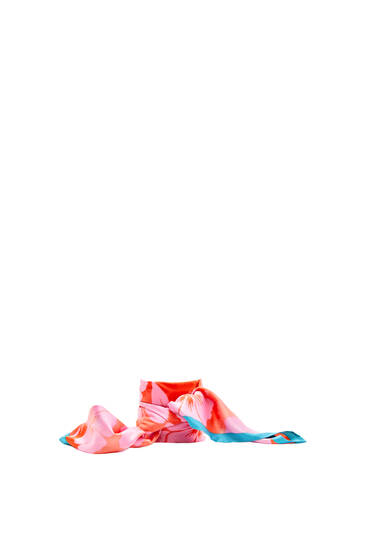 Floral scarf with contrast border