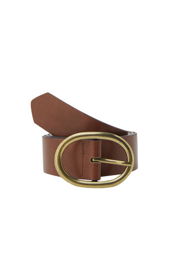 Brown belt with oval-shaped buckle