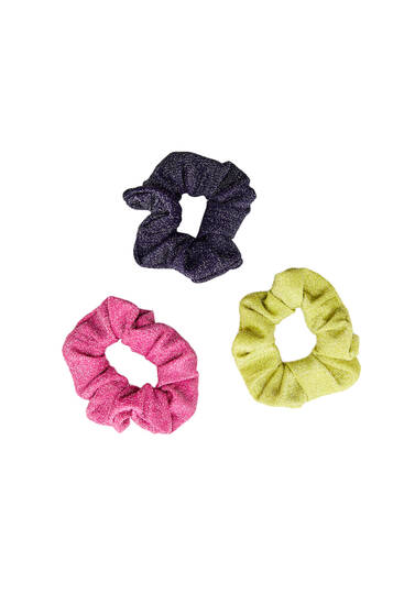 3-pack of shiny scrunchies