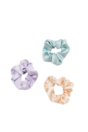 3-pack of satin scrunchies